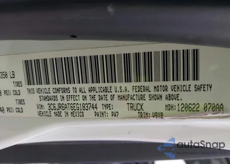 2014 Ram 1500 Tradesman из США, поврежденный, VIN 3C6JR6AT6EG183744